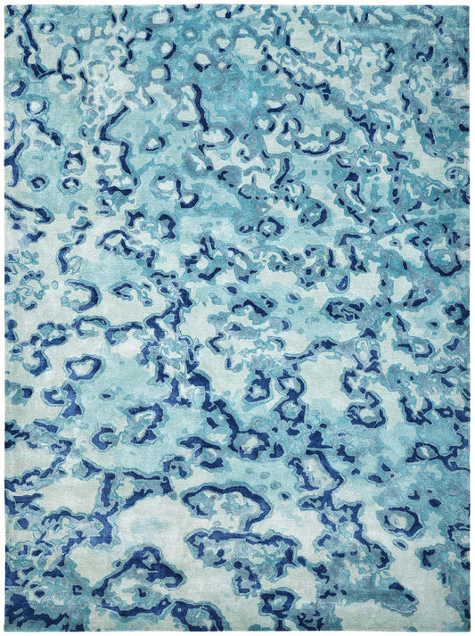 Luxury hand tufted carpet made from 100% Botanical Silk