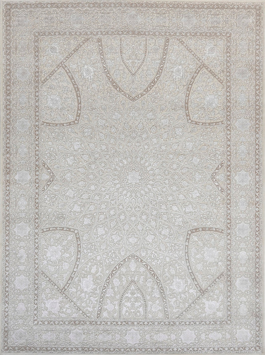 Luxury hand knotted carpet made from Wool & Bamboo Silk