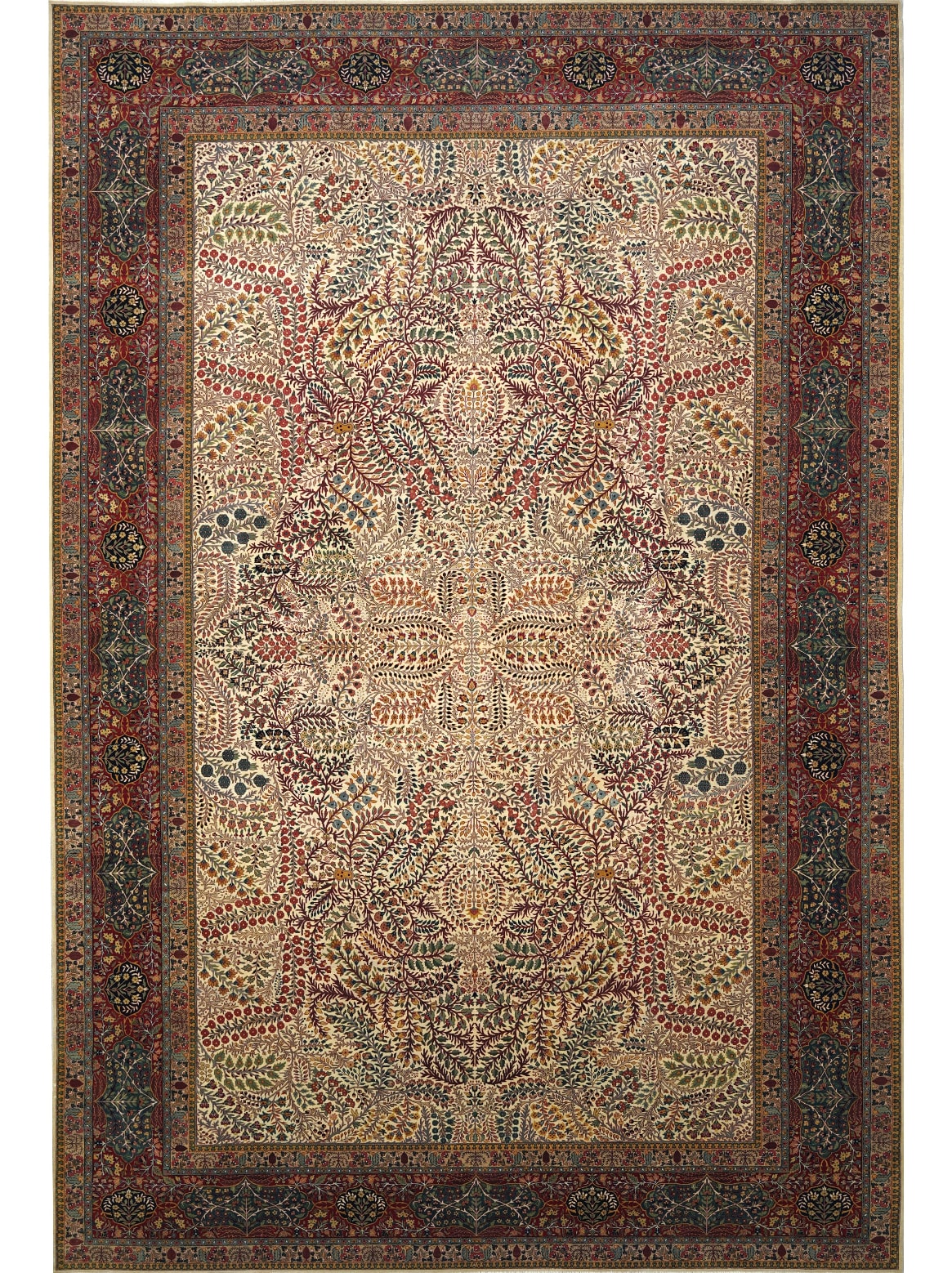 Luxury hand knotted carpet made from 100% Wool
