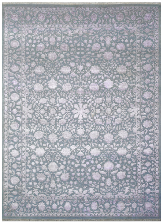 Luxury hand knotted carpet made from Wool & Botanical Silk