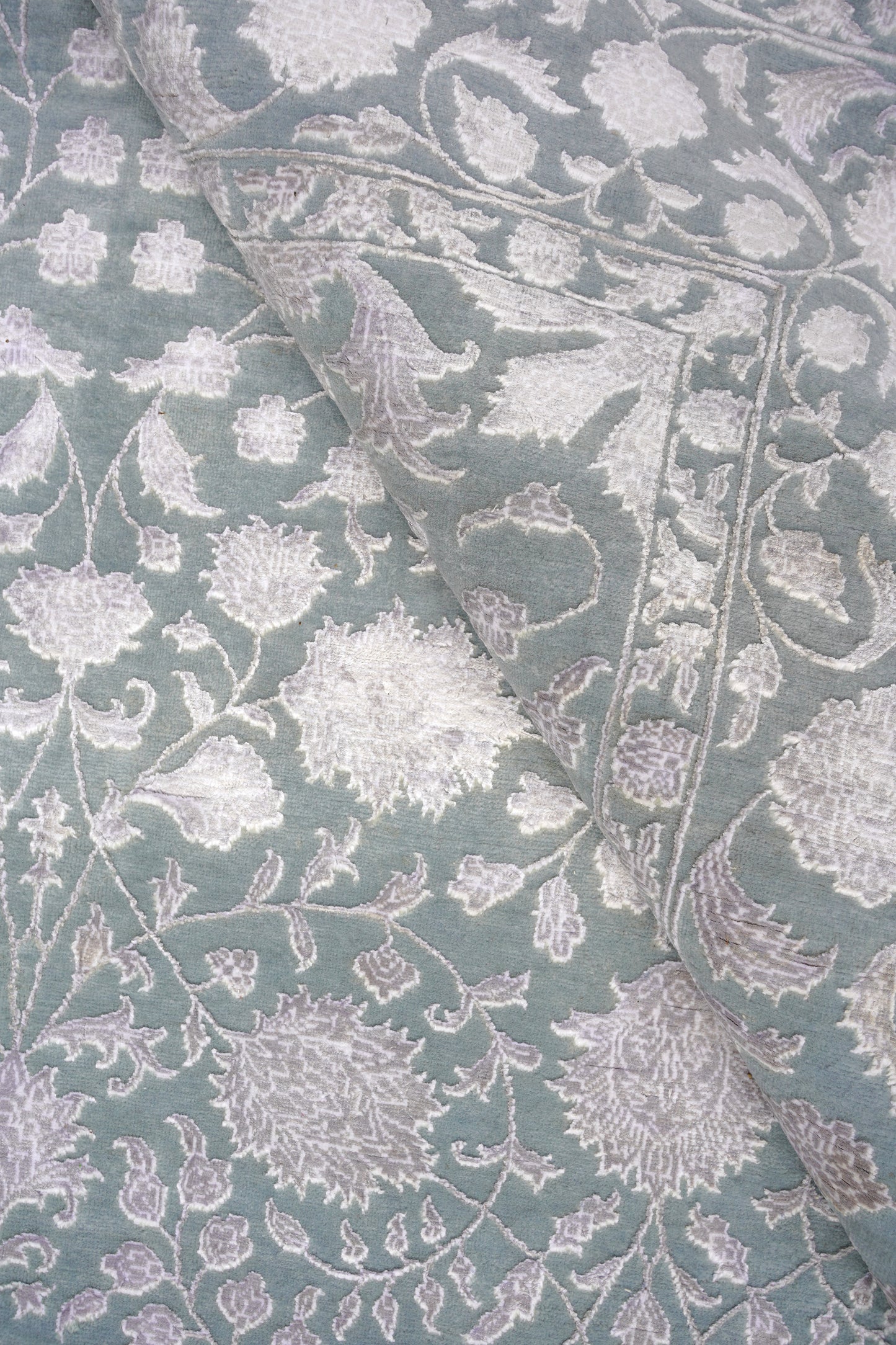 Luxury Carpet for Living Room