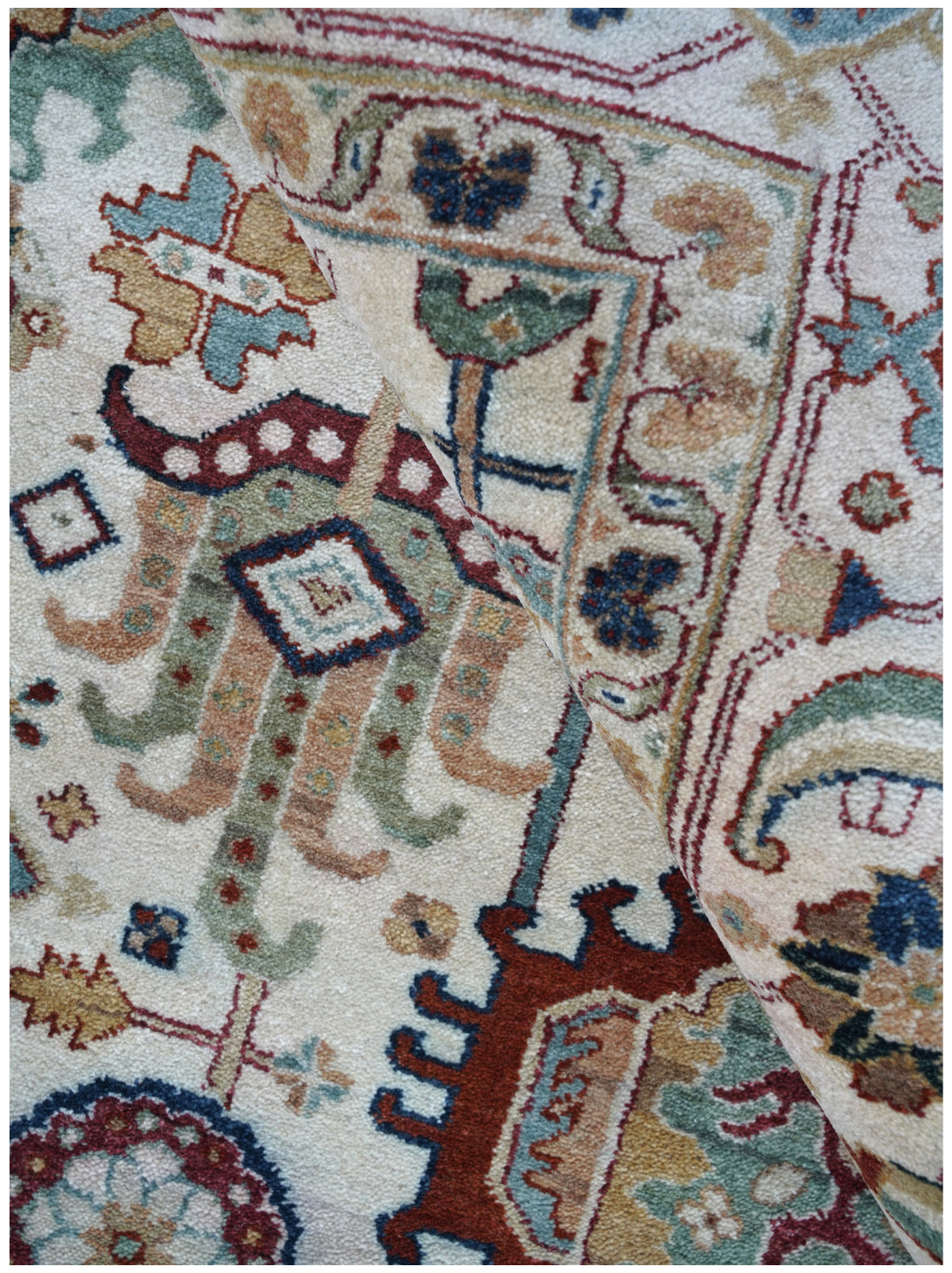 Luxury Carpet for Living Room