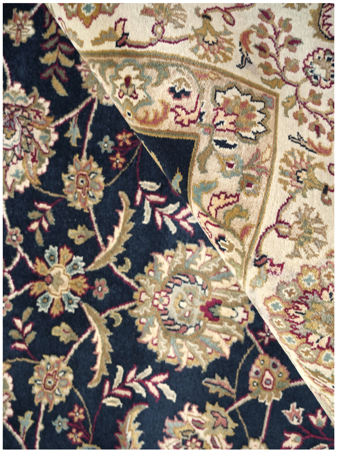 Luxury Carpet for Living Room