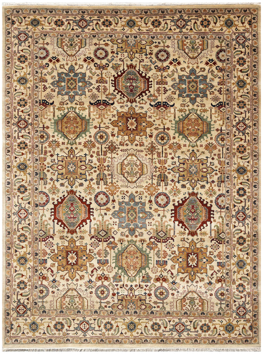 Luxury hand knotted carpet made from 100% Wool