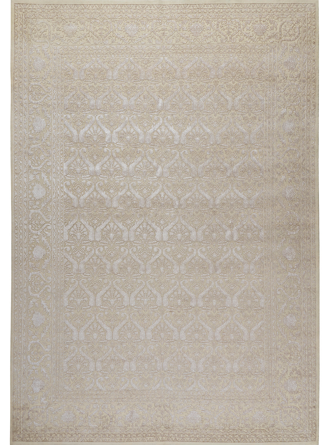 Luxury hand knotted carpet made from 100% Wool