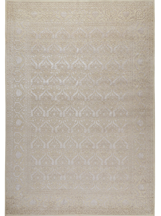 Luxury hand knotted carpet made from 100% Wool