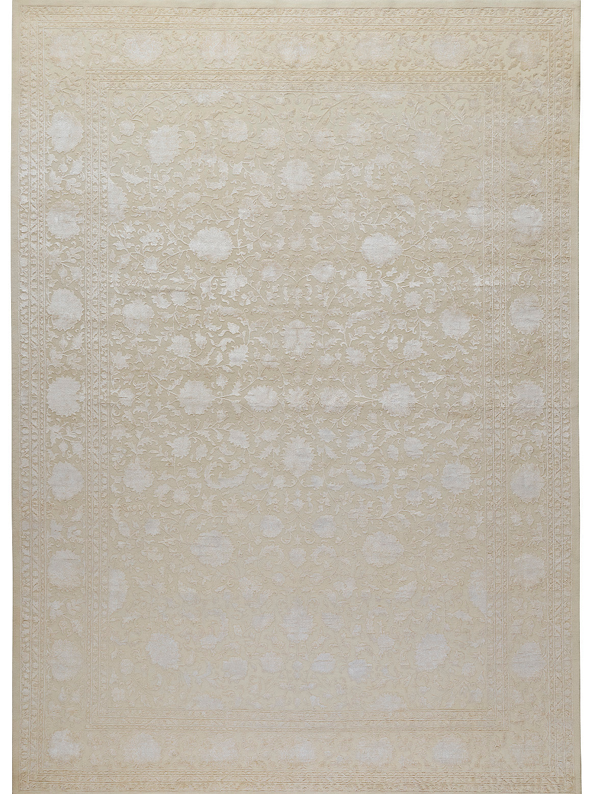 Luxury hand knotted carpet made from 100% Wool