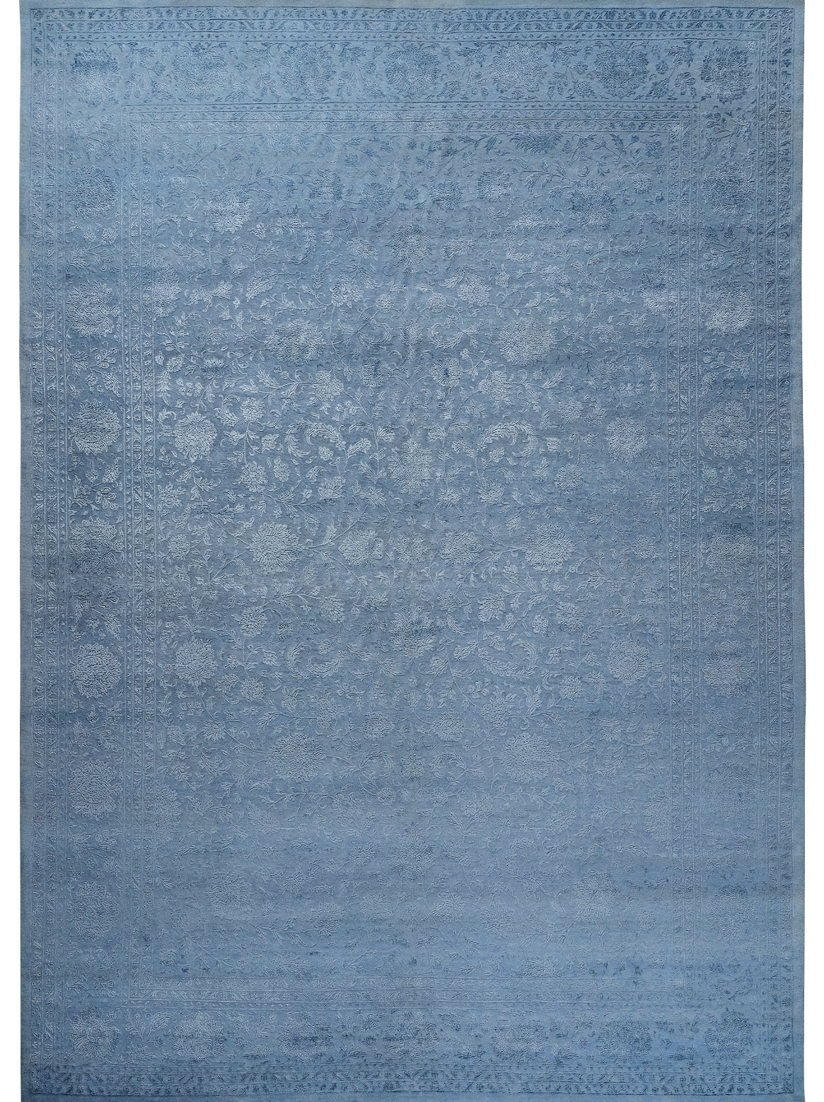 Luxury hand knotted carpet made from 100% Wool