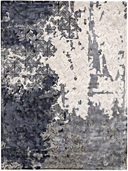 Luxury hand tufted carpet made from 100% Botanical Silk