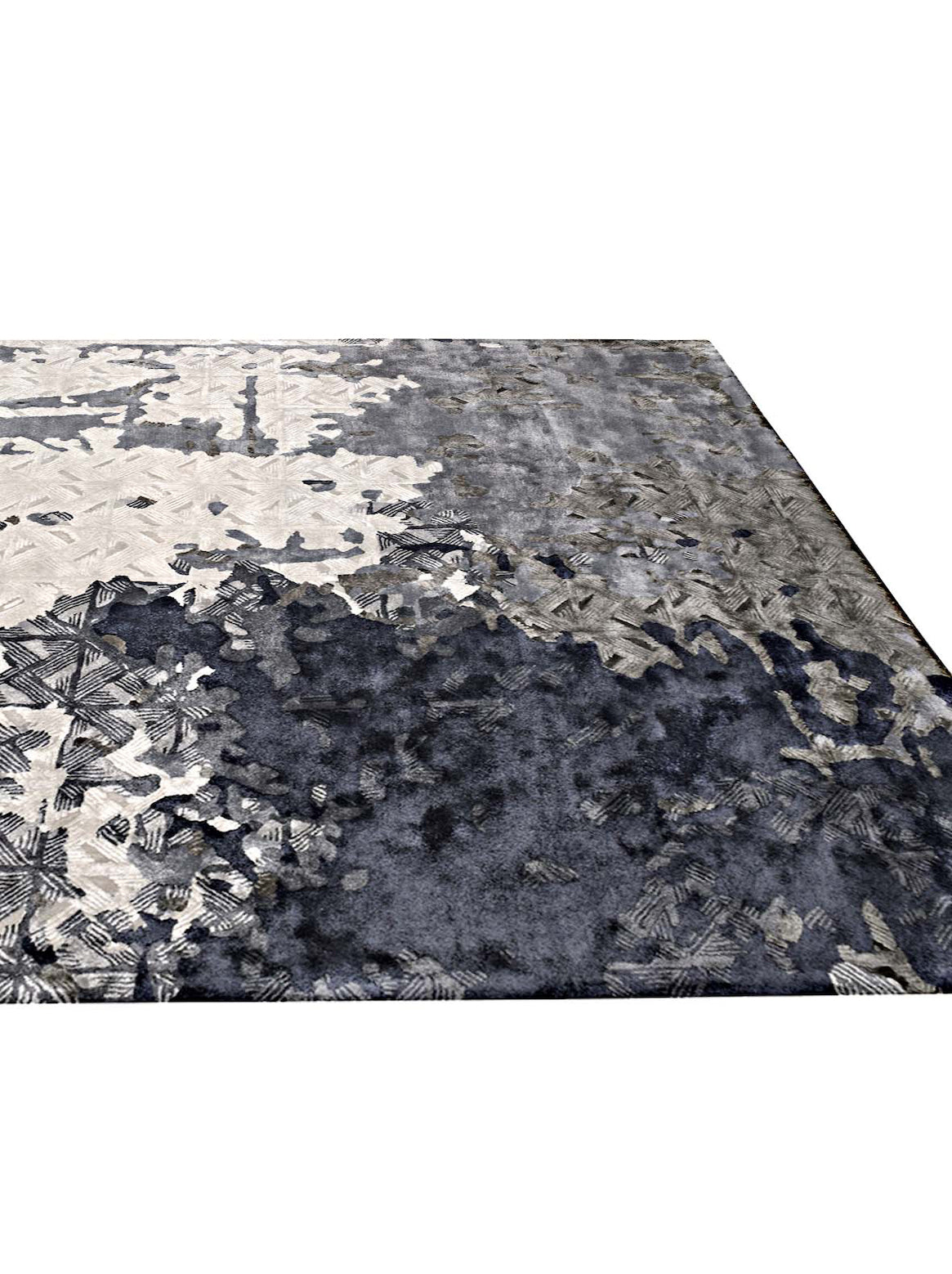 Product: Luxury Carpet | Color: Silver Taupe | Size: 3' x 5'