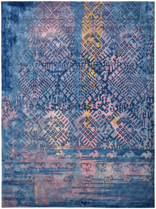 Luxury hand tufted carpet made from 100% Botanical Silk