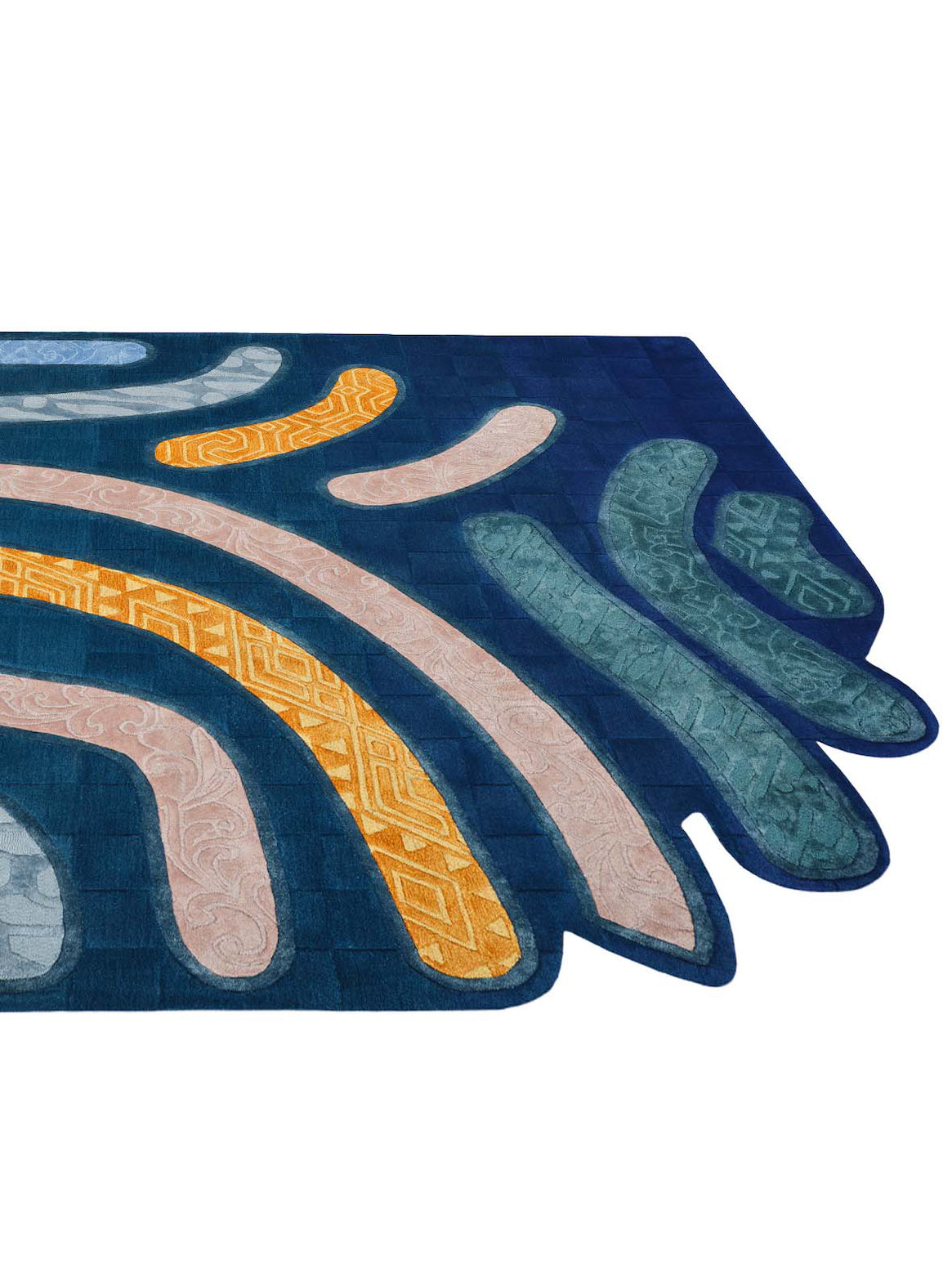 Product: Luxury Carpet | Color: Multi | Size: 8' x 10'