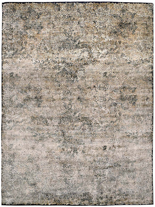 Luxury hand knotted carpet made from Wool & Bamboo Silk