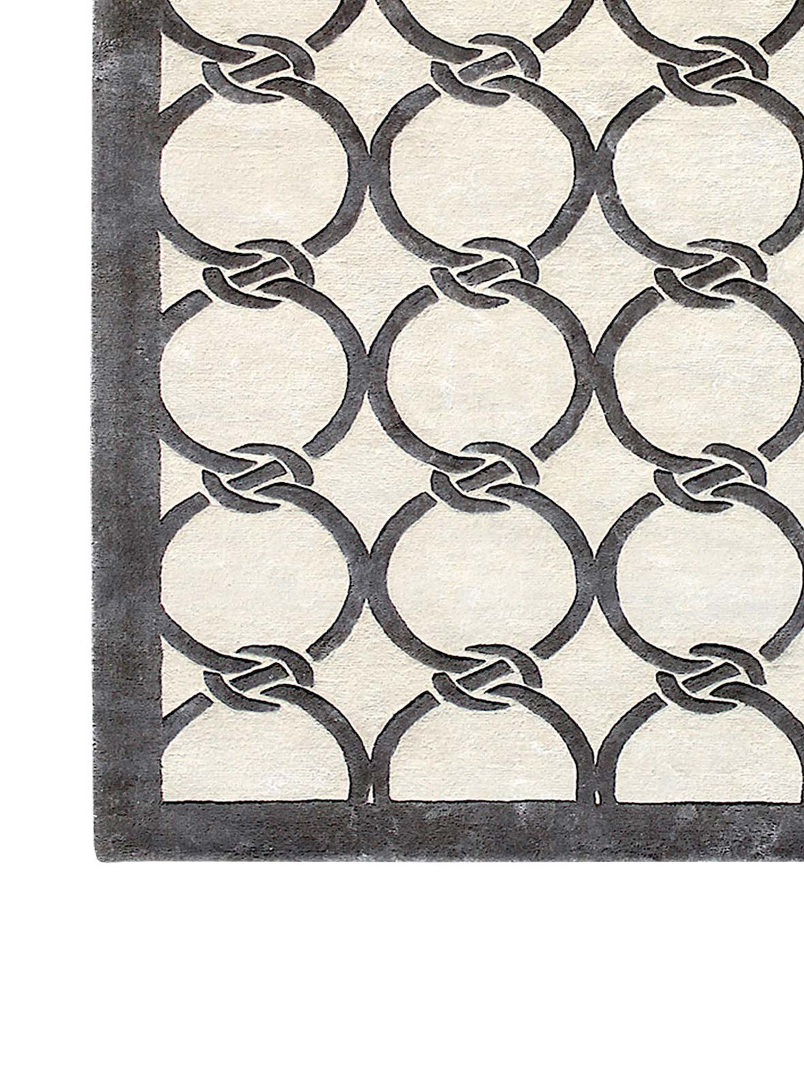 Product: Luxury Carpet | Color: Ivory | Size: 4'6" x 6'6"