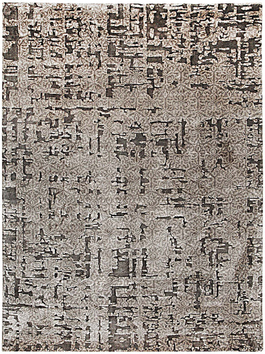 Luxury hand knotted carpet made from Botanical Silk