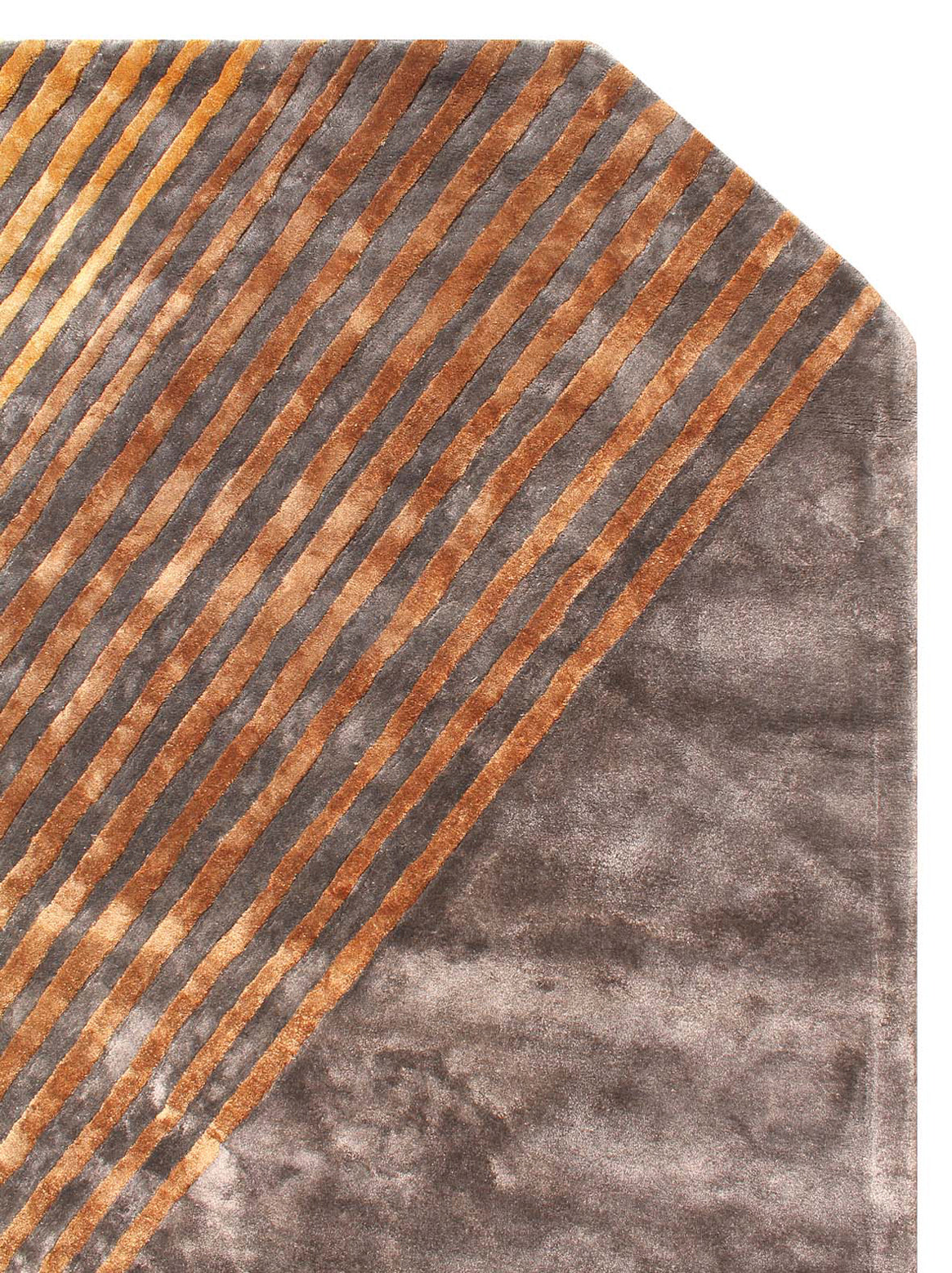 Product: Luxury Carpet | Color: Bronze | Size: 8' x 10'