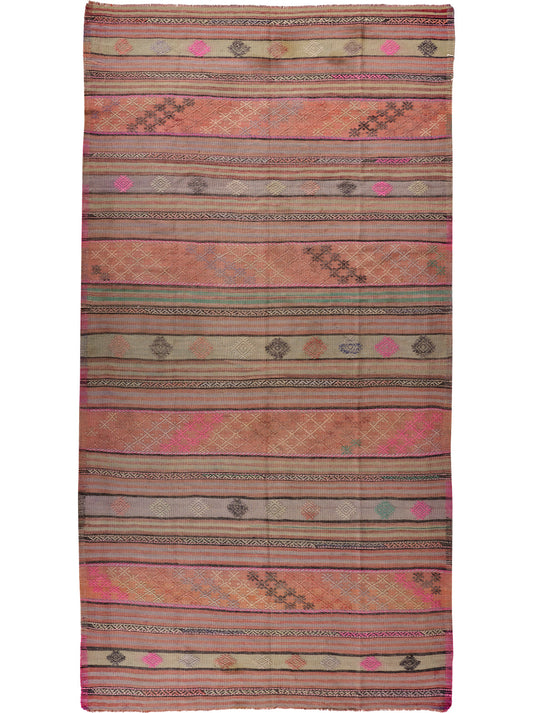 Luxury hand woven carpet made from 100% Wool