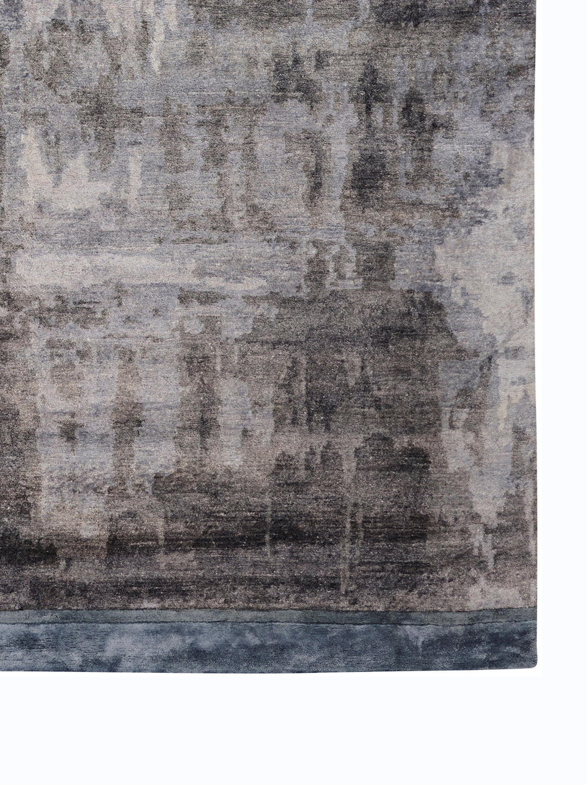 Product: Luxury Carpet | Color: Blue | Size: 5'6" x 8'