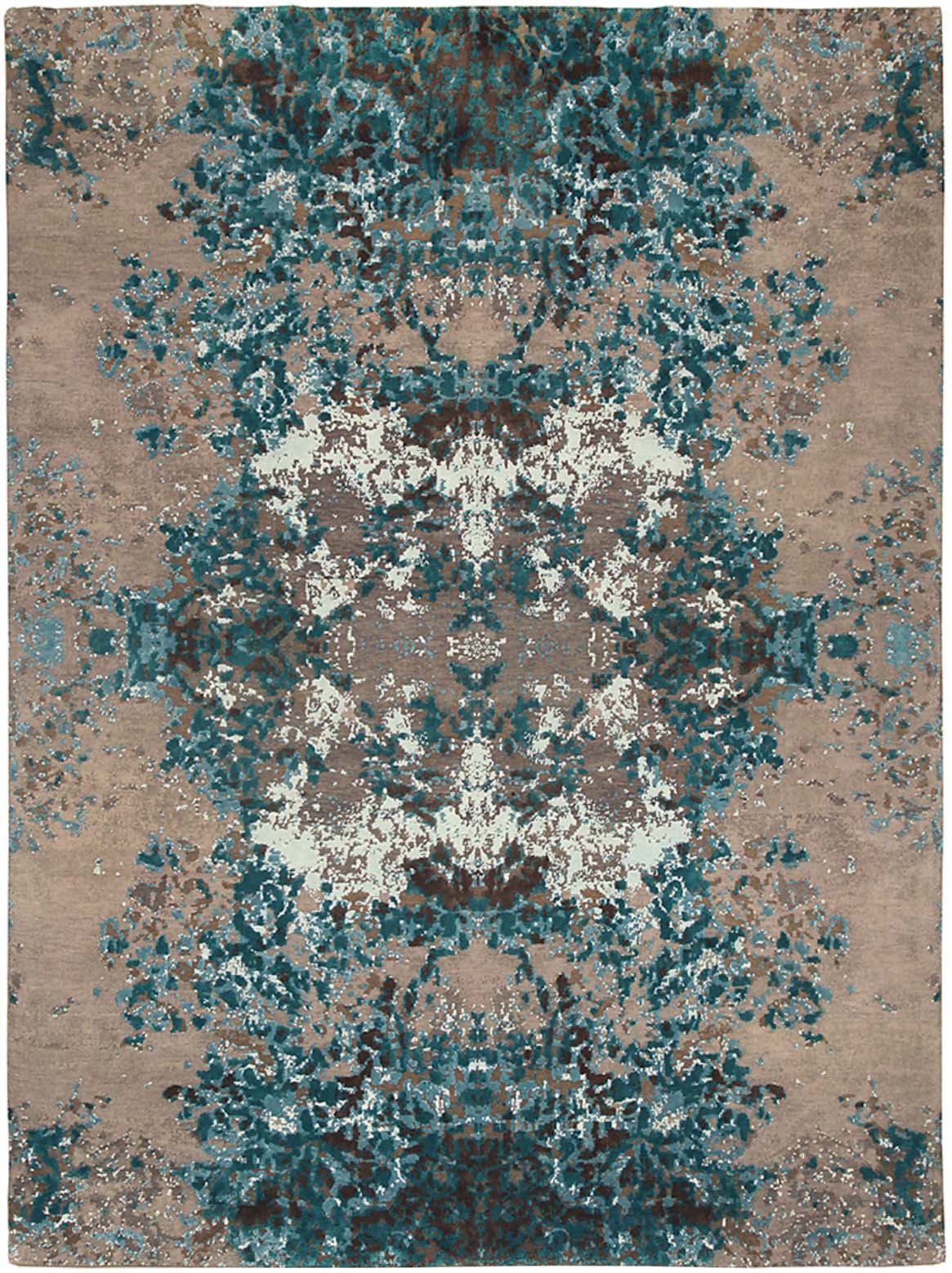 Hands AKASA Turquoise Luxury Carpet - Wool, Pure Silk & Linen, Hand Knotted (5'6" x 8')