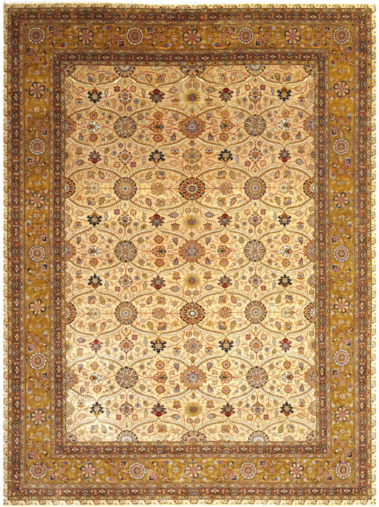 Luxury hand knotted carpet made from 100% Wool