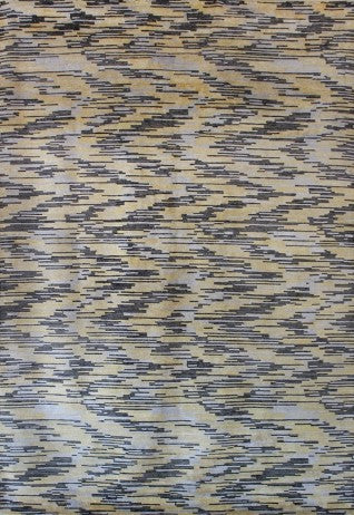 Luxury hand knotted carpet made from Wool & Botanical Silk